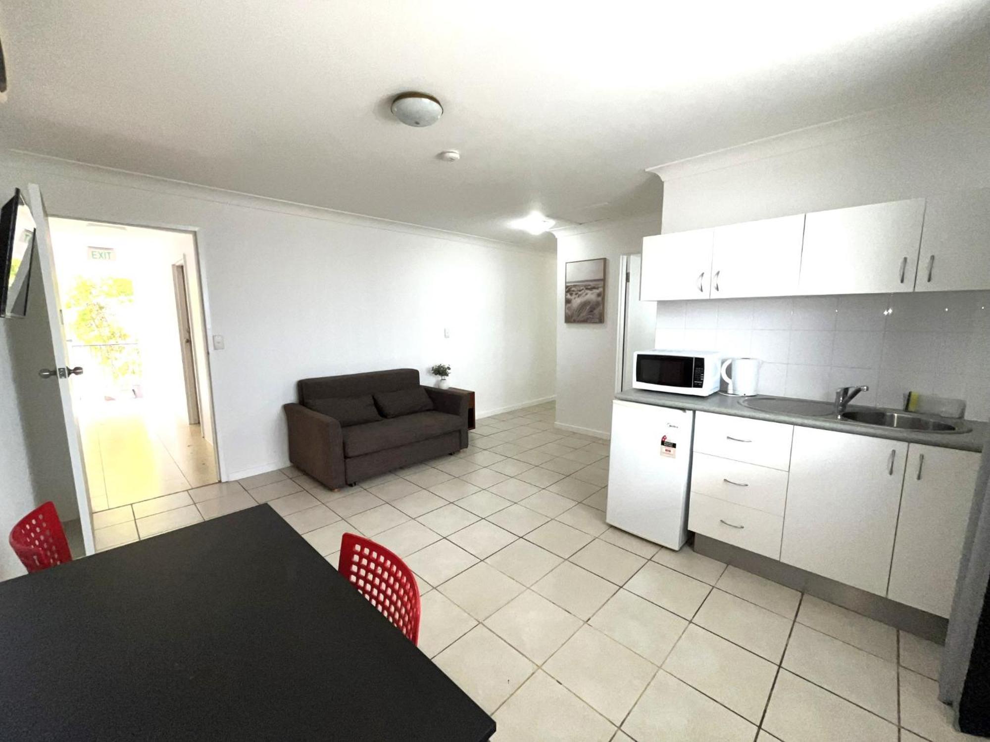 Browns Broadbeach Gold Coast Exterior photo