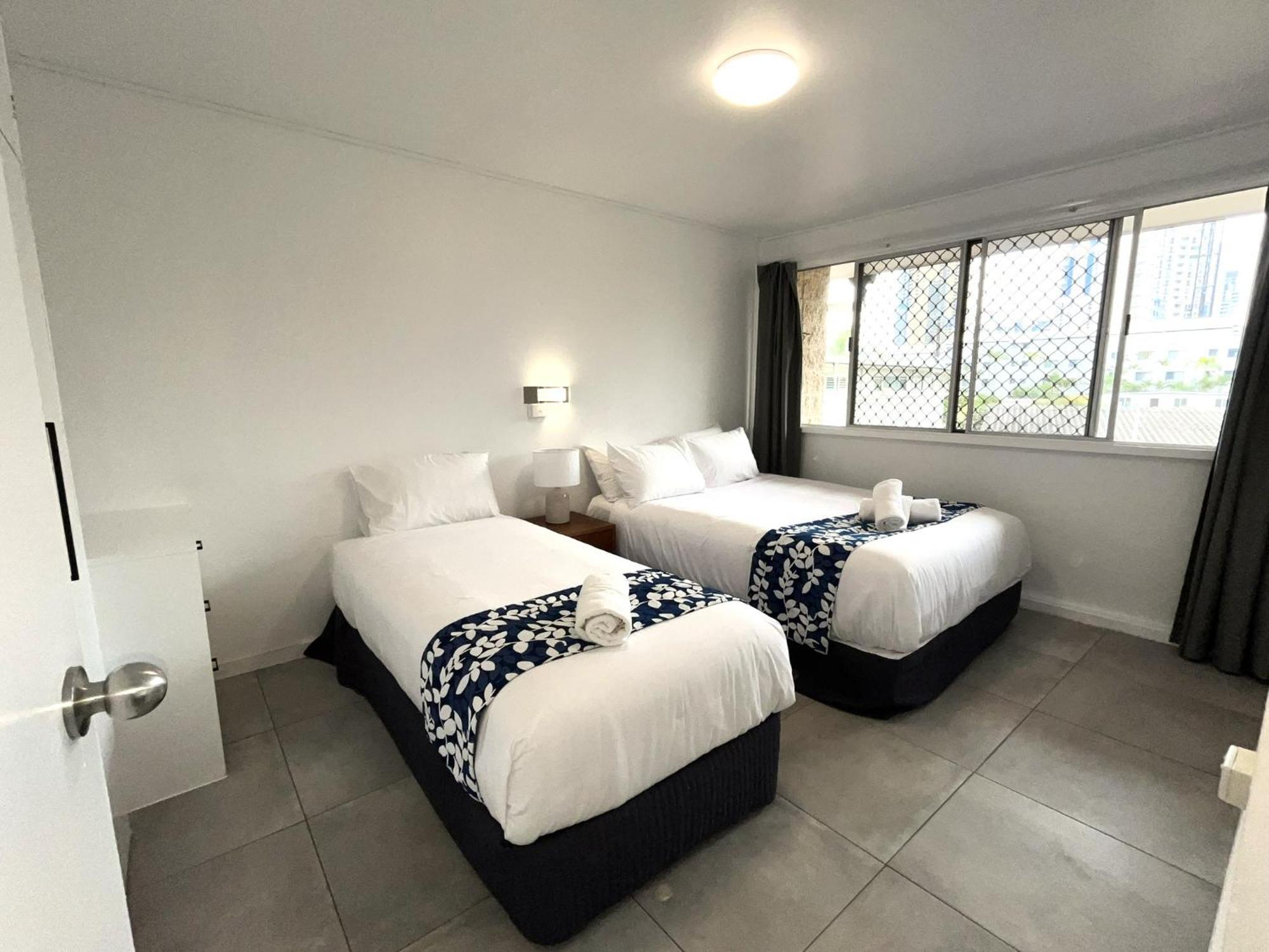 Browns Broadbeach Gold Coast Exterior photo