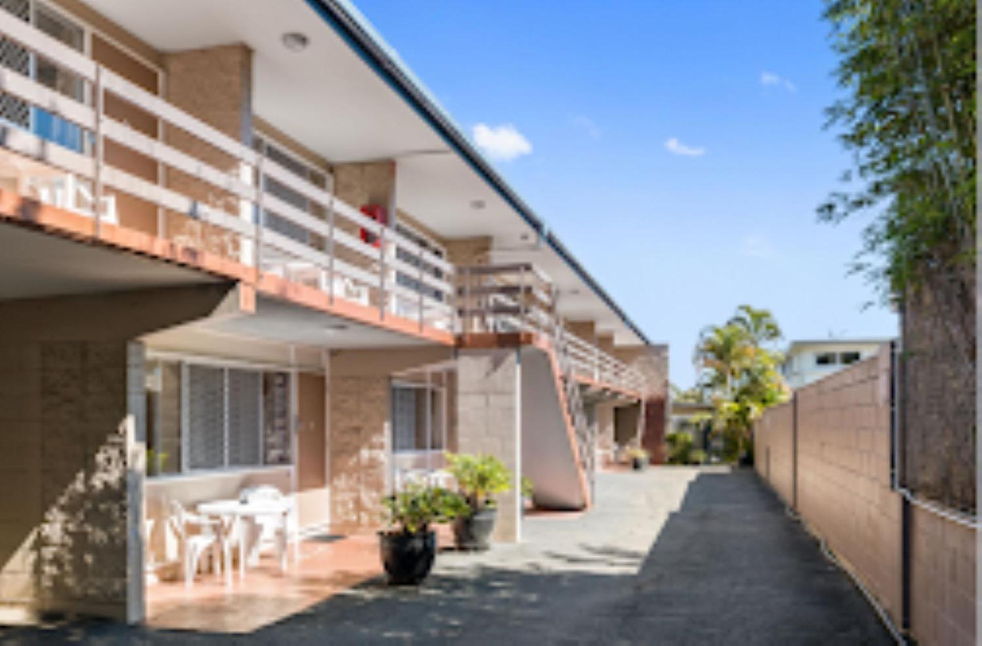 Browns Broadbeach Gold Coast Exterior photo