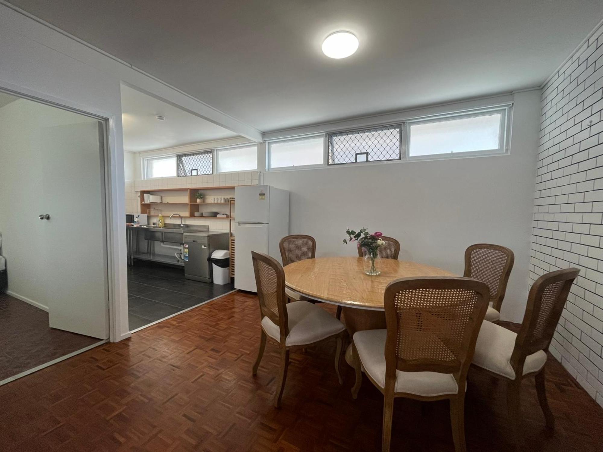 Browns Broadbeach Gold Coast Exterior photo